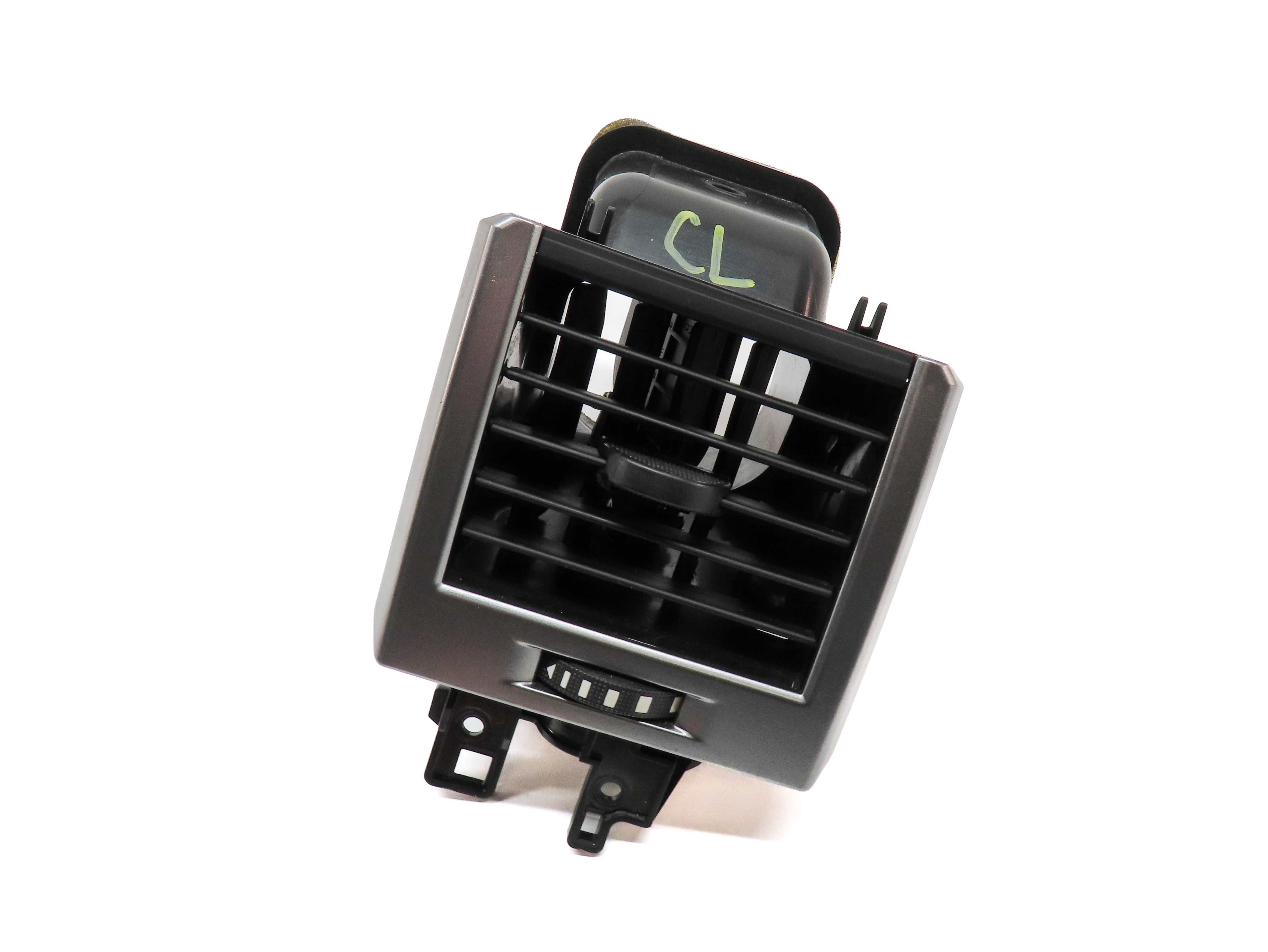 2006 RANGE ROVER SPORT (L320) FRONT LEFT CENTER DASH HEATER A/C AIR VENT — exact item pictured